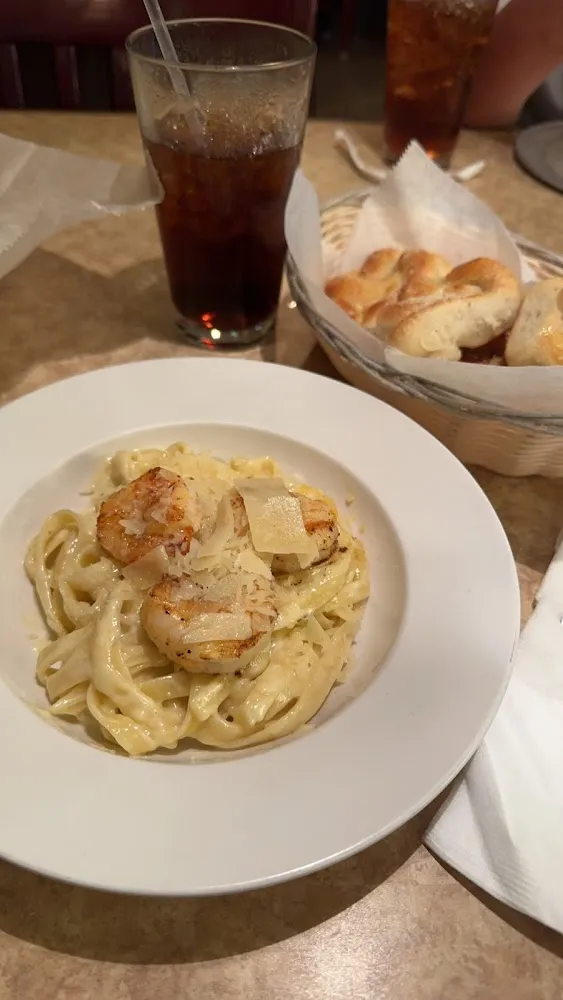 Shrimp Alfredo